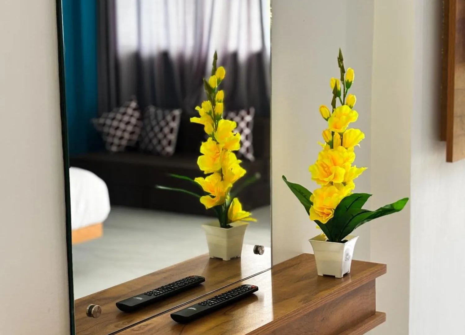 June Boutique Villa Anachal