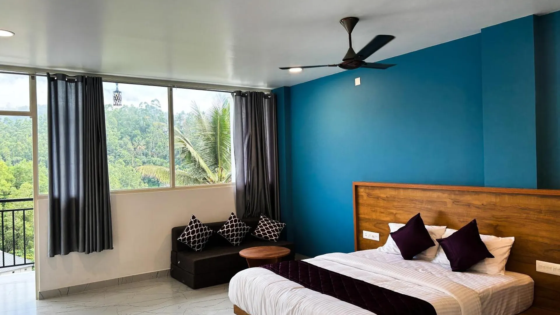 June Boutique Villa Anachal